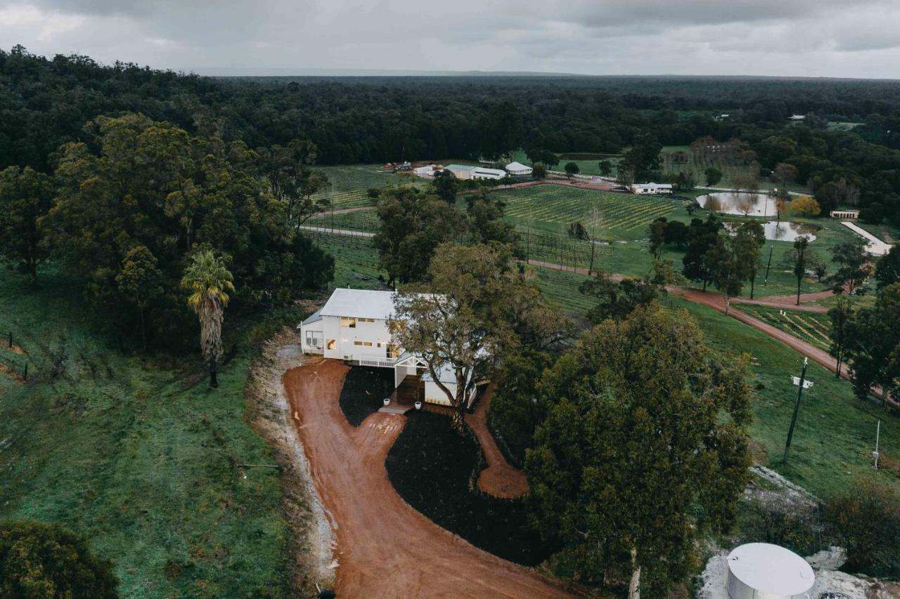 Ampersand Estates Pemberton Bagian luar foto
