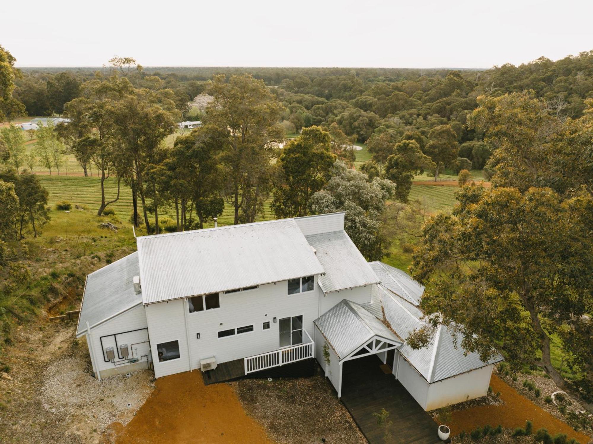 Ampersand Estates Pemberton Bagian luar foto